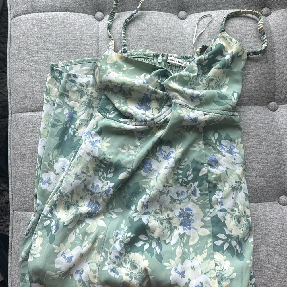 Floral soft slit midi-maxi dress - Picture 2 of 4